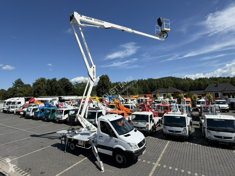 Véhicule utilitaire Mercedes