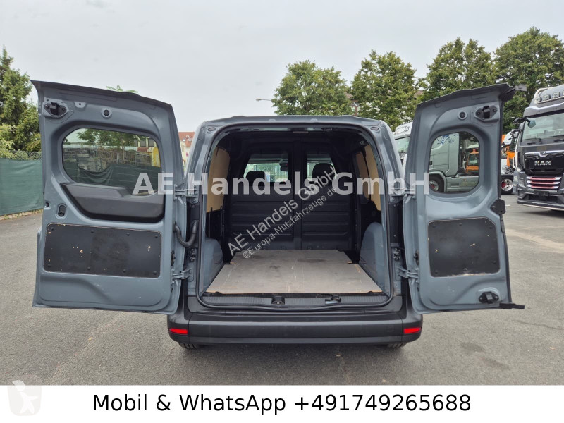 Véhicule utilitaire Mercedes Kasten 112 CDI...