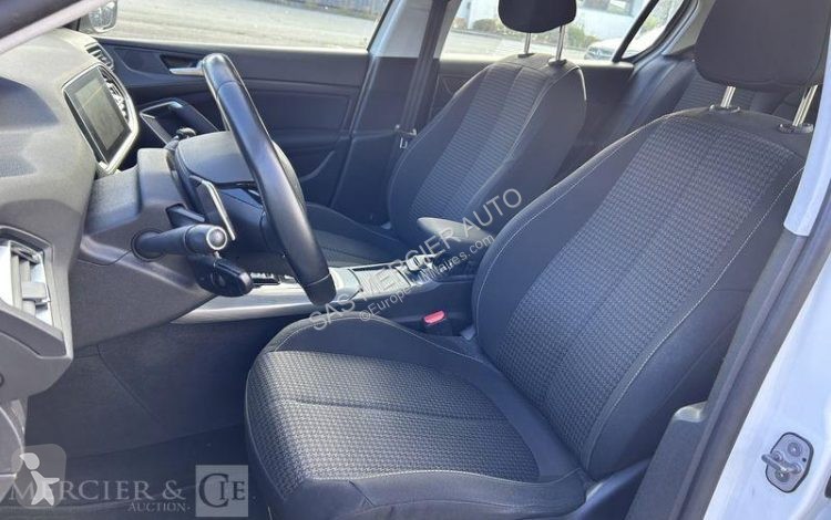 Véhicule utilitaire Peugeot