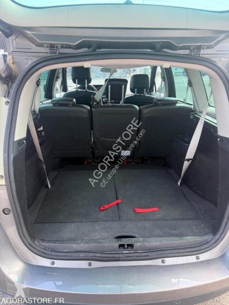 Véhicule utilitaire Renault MEGANE