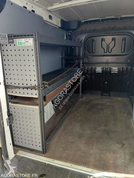 Véhicule utilitaire Fiat DOBLO