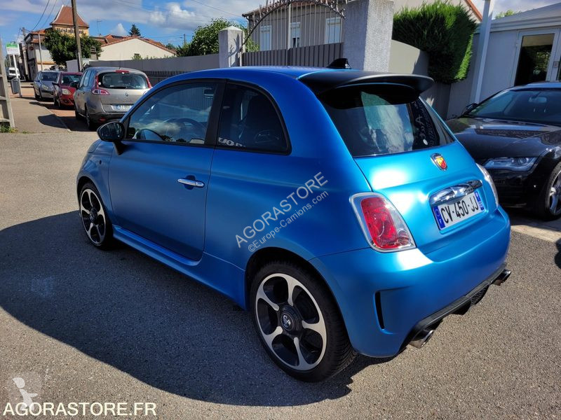 Véhicule utilitaire Fiat 500