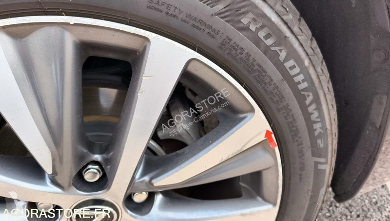 Véhicule utilitaire Lexus ES300H