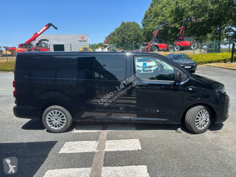 Véhicule utilitaire Peugeot