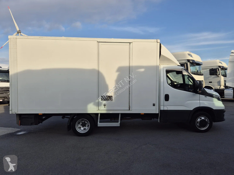 Furgoneta Iveco 35 C 14
