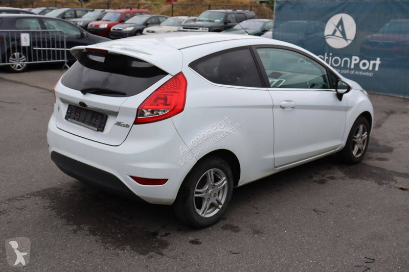 Furgoneta Ford