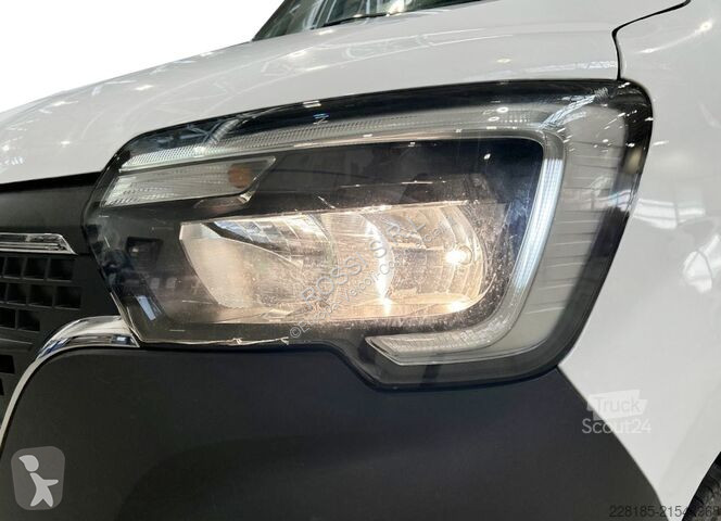 Véhicule utilitaire Renault IV 35 FWD - master...