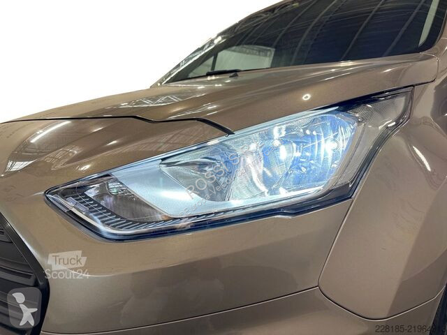 Véhicule utilitaire Ford II 210 2018 - 210 1.0...