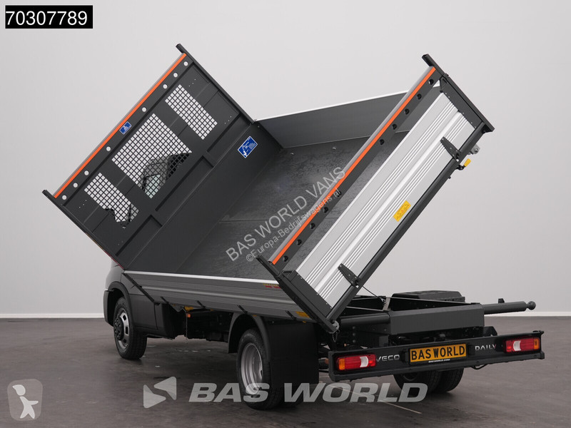 Véhicule utilitaire Iveco 35C18 3.0L...