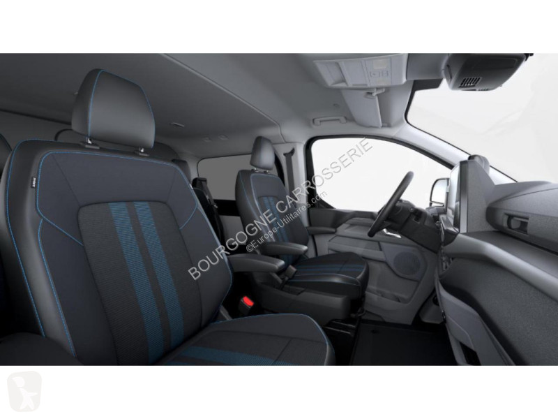 Véhicule utilitaire Ford TRANSIT CUSTOM 2.5...