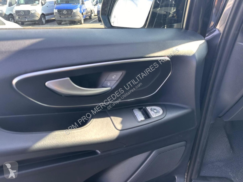 Véhicule utilitaire Mercedes Fg 119 CDI Mixto...