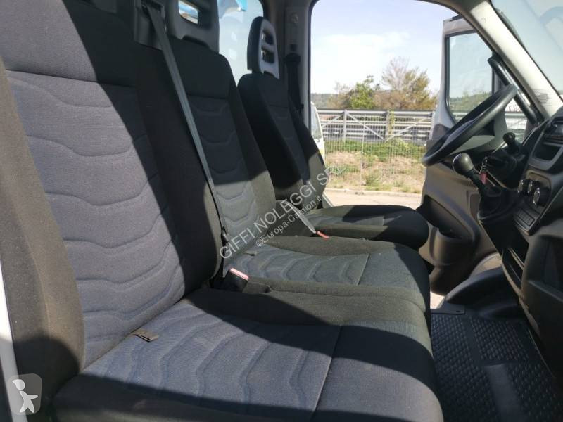 Véhicule utilitaire Iveco
