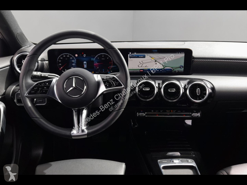 Véhicule utilitaire Mercedes 180 d 116ch...
