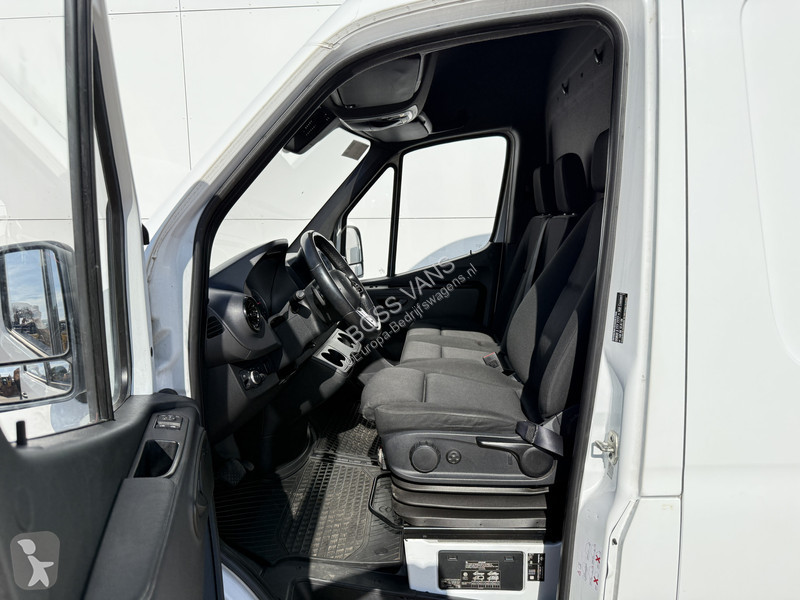Véhicule utilitaire Mercedes 315 1.9 CDI L2H2...