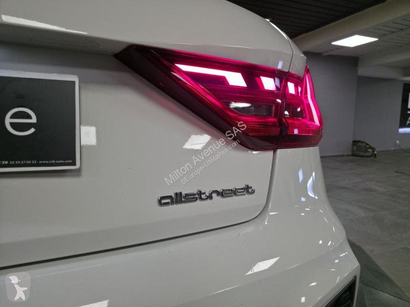 Véhicule utilitaire Audi Allstreet 1.0 30 TFSI...