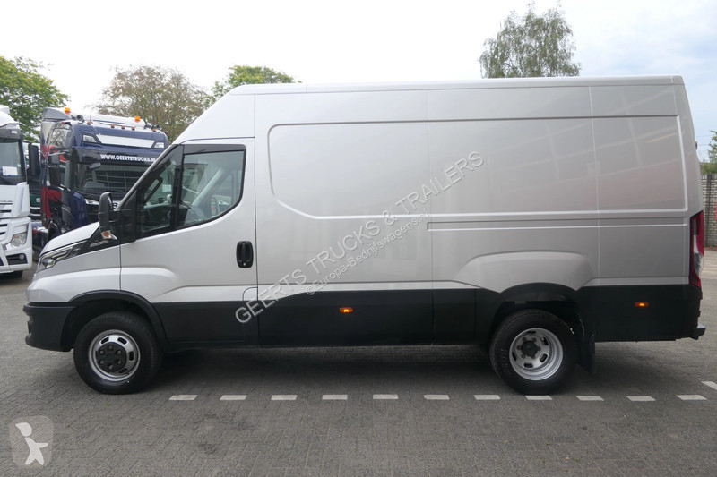 Bedrijfswagen Iveco 40C180 | L2H2 | Double...
