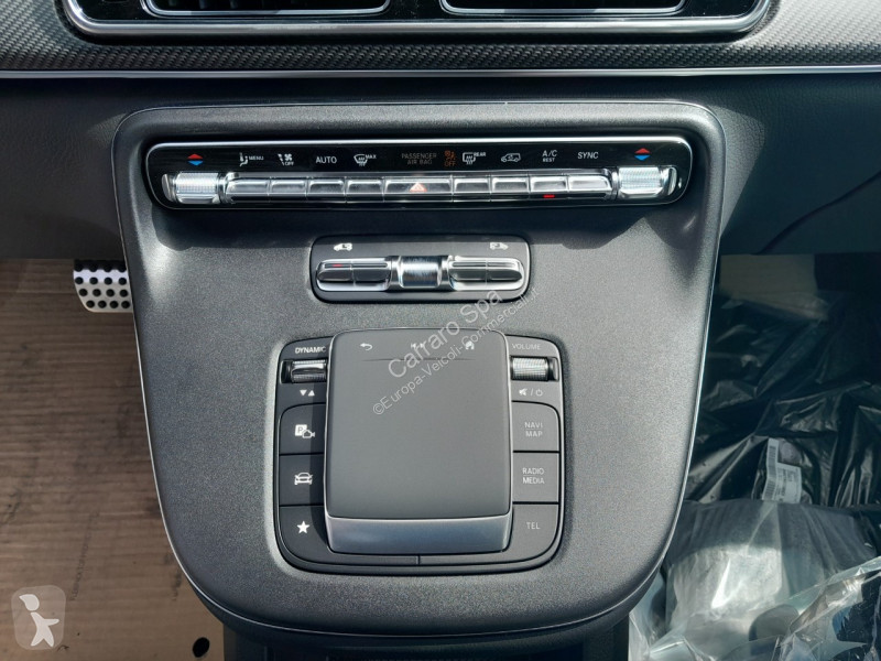 Bedrijfswagen Mercedes