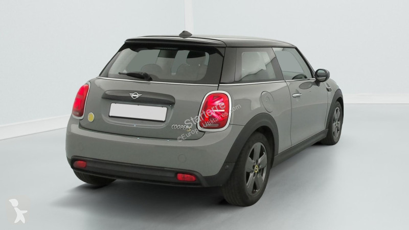 Véhicule utilitaire Mini  HATCH 3 PORTES...