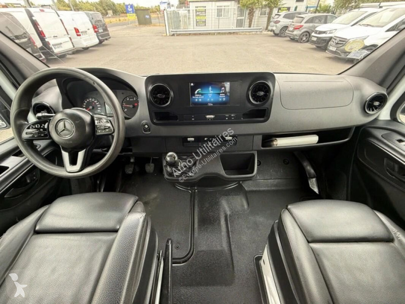 Furgoneta Mercedes