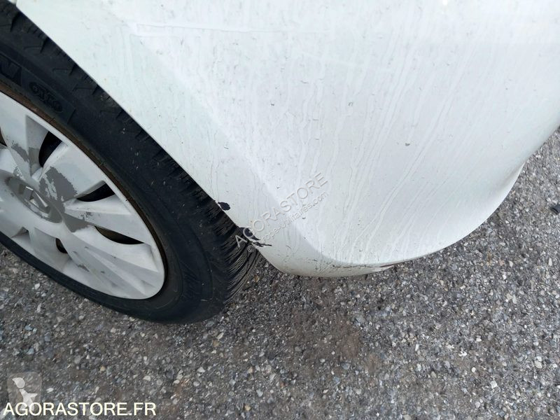 Véhicule utilitaire Renault CLIO