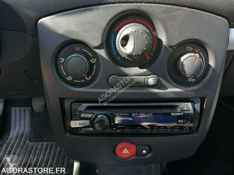 Véhicule utilitaire Renault CLIO