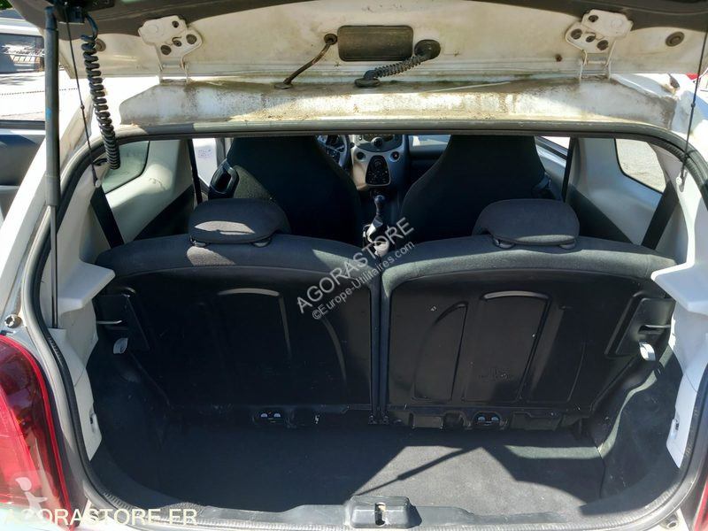 Véhicule utilitaire Peugeot 108