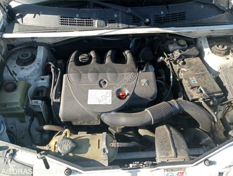 Véhicule utilitaire Peugeot PARTNER