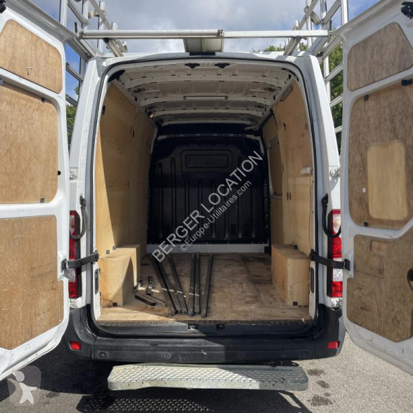 Лекотоварен автомобил Opel  Movano