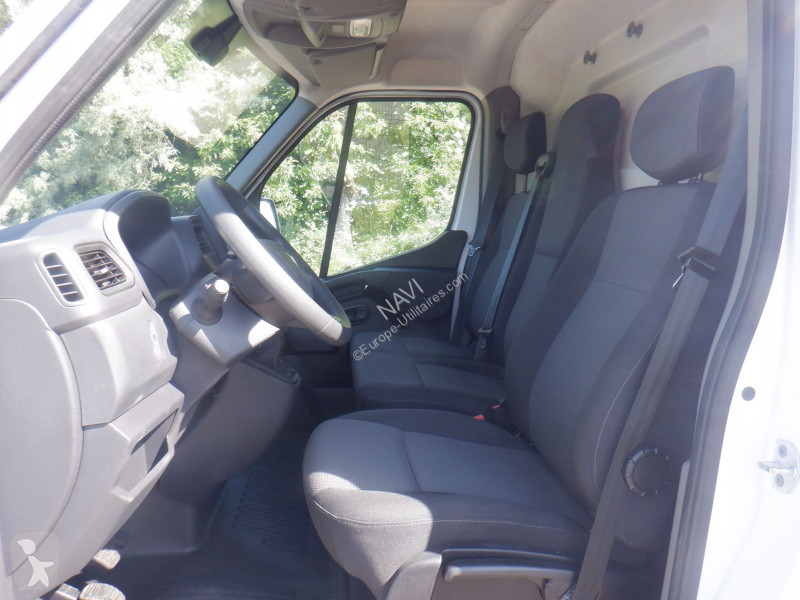 Véhicule utilitaire Renault MASTER III FG F3500...