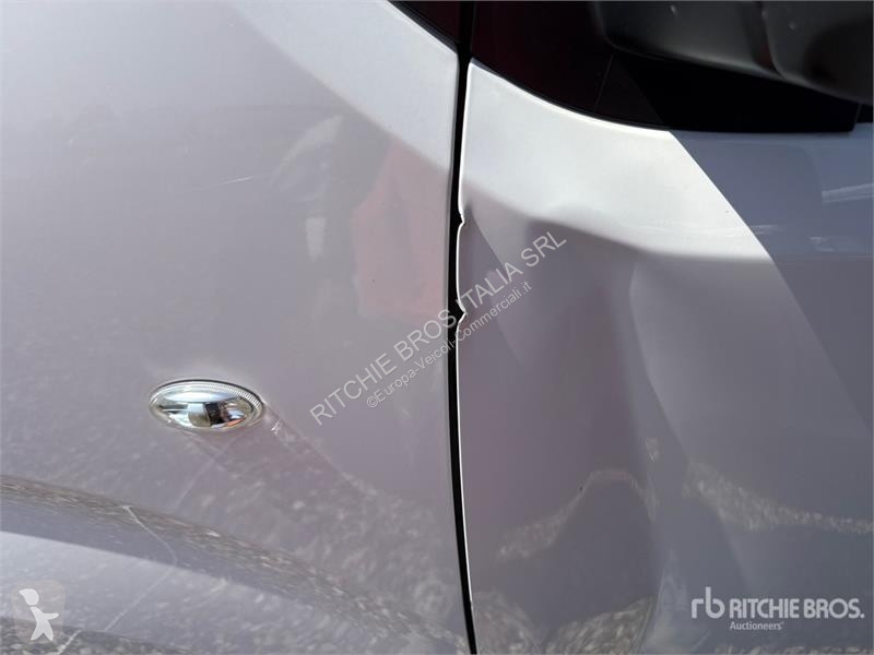 Комерційні автомобілі Opel 1.5