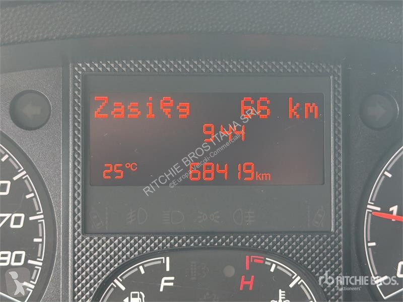 Véhicule utilitaire Opel 2.2