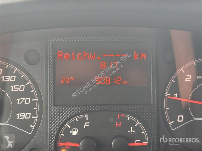 Véhicule utilitaire Opel 2.2