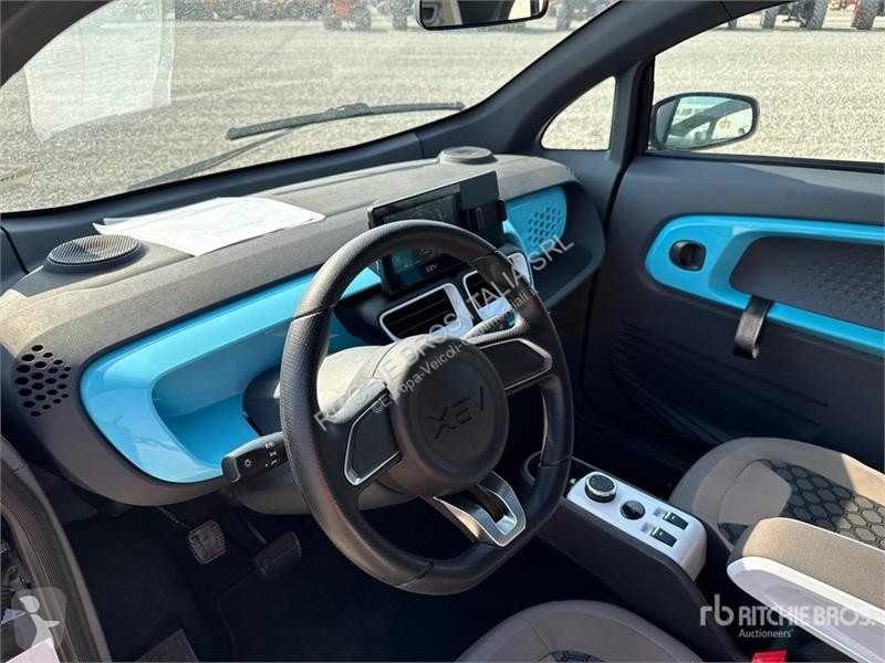 Лекотоварен автомобил  XEV Yoyo