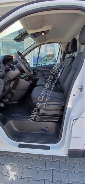 Veículo utilitário Renault IV
