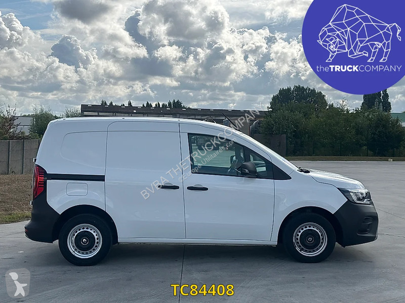 Лекотоварен автомобил Renault 1.5 DCI