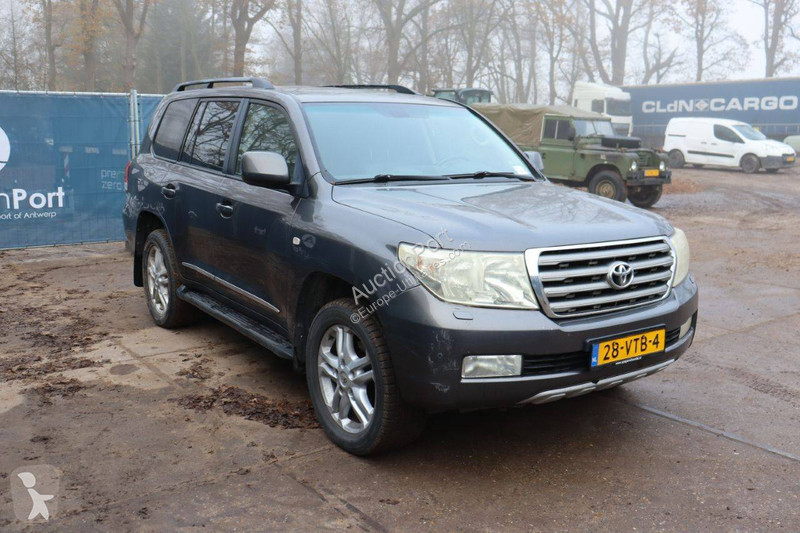 Furgoneta Toyota LANDCRUISER (200 SERIES)