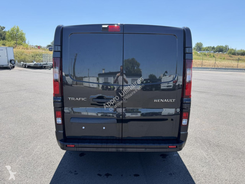 Véhicule utilitaire Renault TRAFIC L1H1 EXTRA...