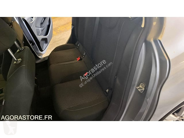 Комерційні автомобілі