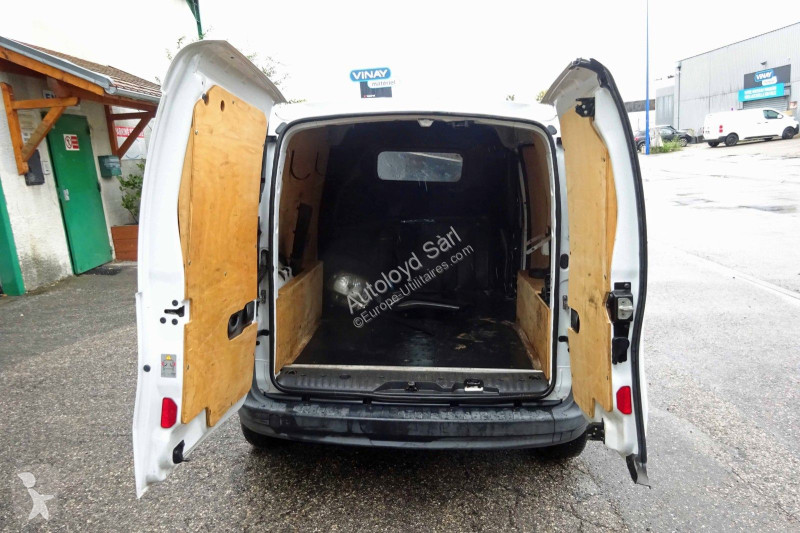 Véhicule utilitaire Renault KANGOO 1,5 DCI 90