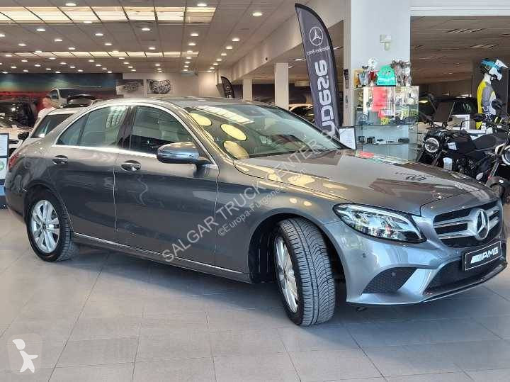 Furgoneta Mercedes