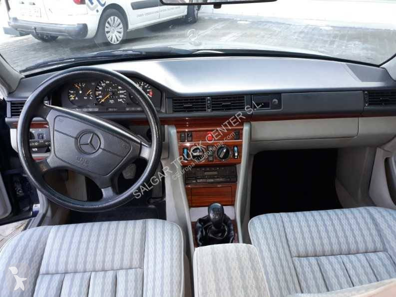 Furgoneta Mercedes