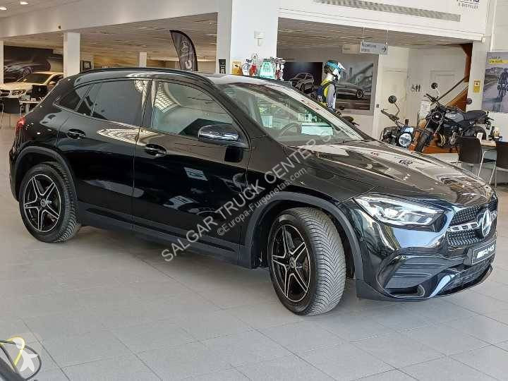 Комерційні автомобілі Mercedes