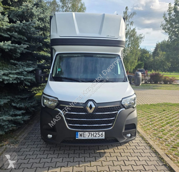 Комерційні автомобілі Renault