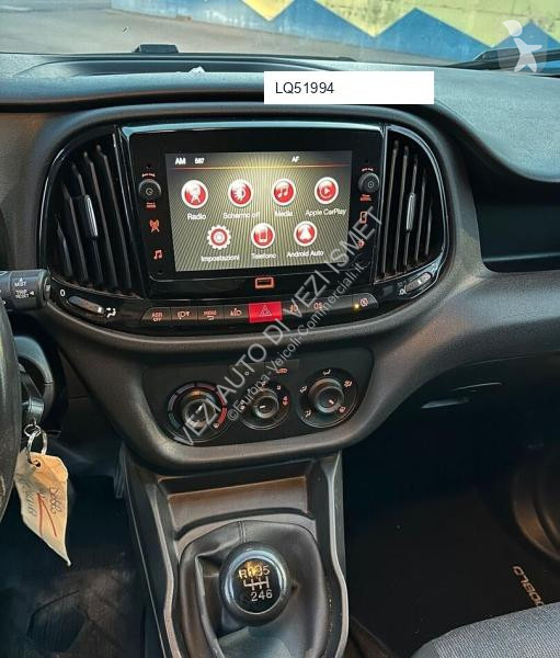 Лекотоварен автомобил Fiat DOBLO