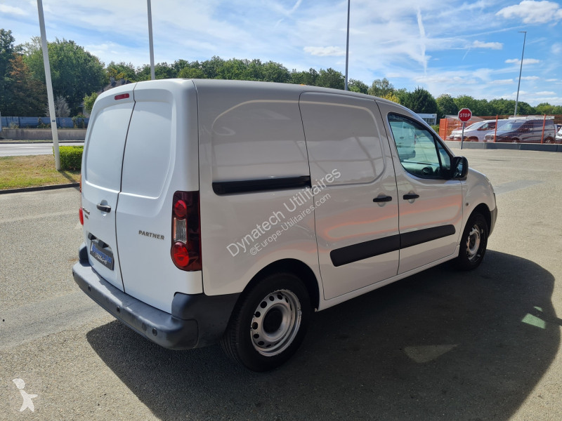 Лекотоварен автомобил Peugeot PARTNER STANDARD...