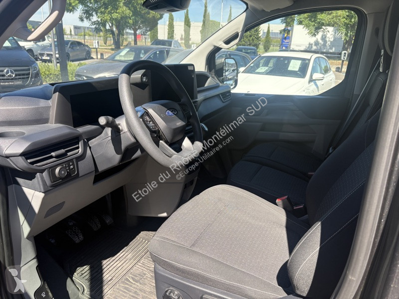 Véhicule utilitaire Ford Custom Custom Fourgon...