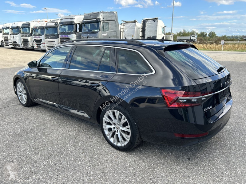 Комерційні автомобілі Skoda Superb 4x4...