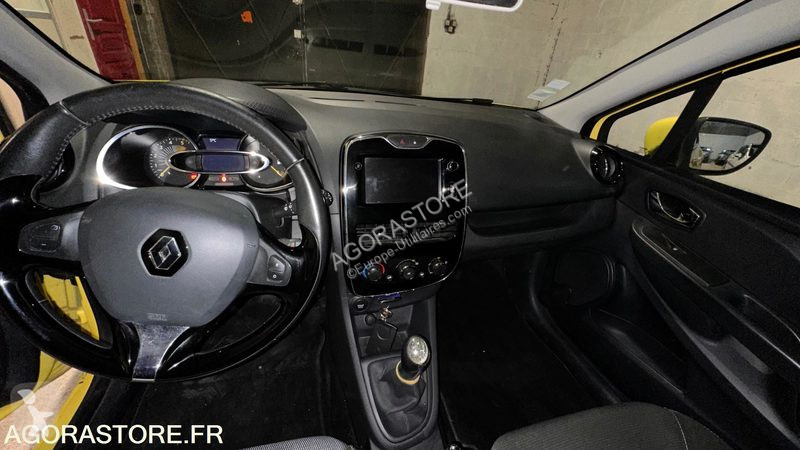 Véhicule utilitaire Renault CLIO
