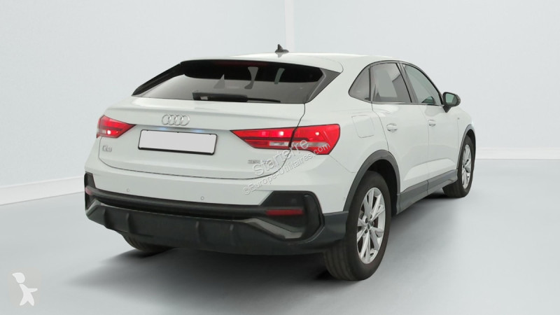Véhicule utilitaire Audi Q3