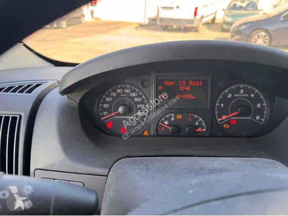 Véhicule utilitaire Fiat DUCATO